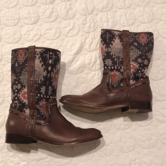 {Ella Moss} Southwestern Print Short Boots 9.5 - Picture 3 of 8